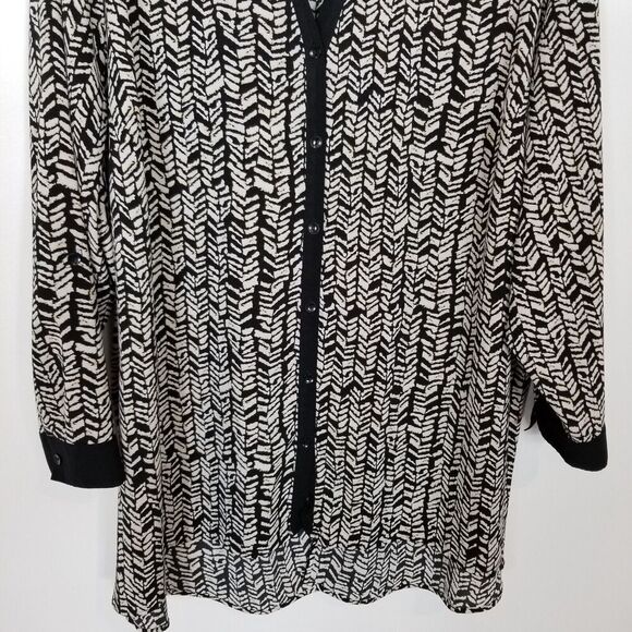 Catherines Womens Tunic Top 3X Herringbone Print Button Up Roll Tab Sleeve Black - Picture 3 of 7